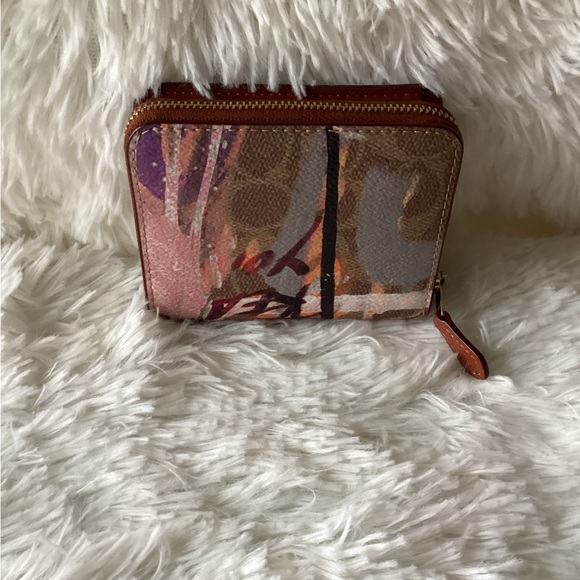 Coach Mint + Serf tan rust multi bifold wallet. Wallet is brand new with tags. - Picture 3 of 9